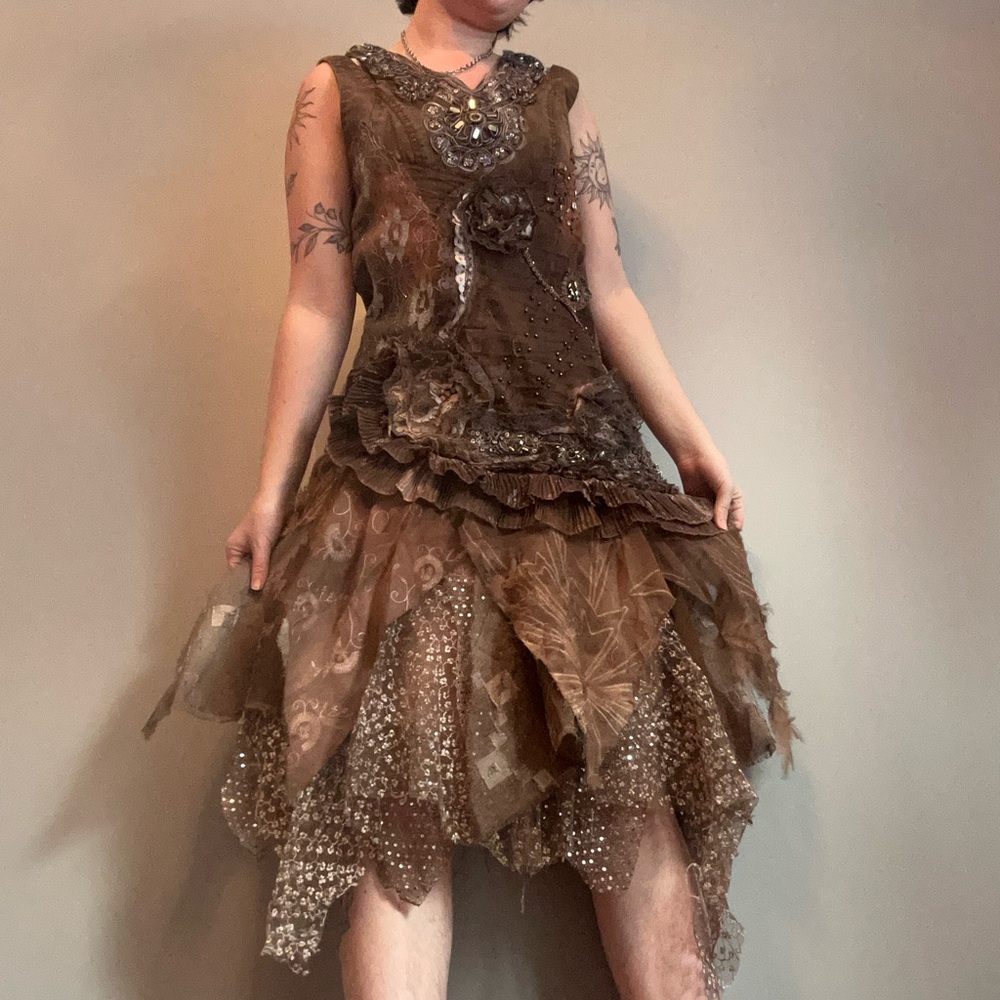 Fairy Whimsigoth asymmetric applique dress - Picture 11 of 15